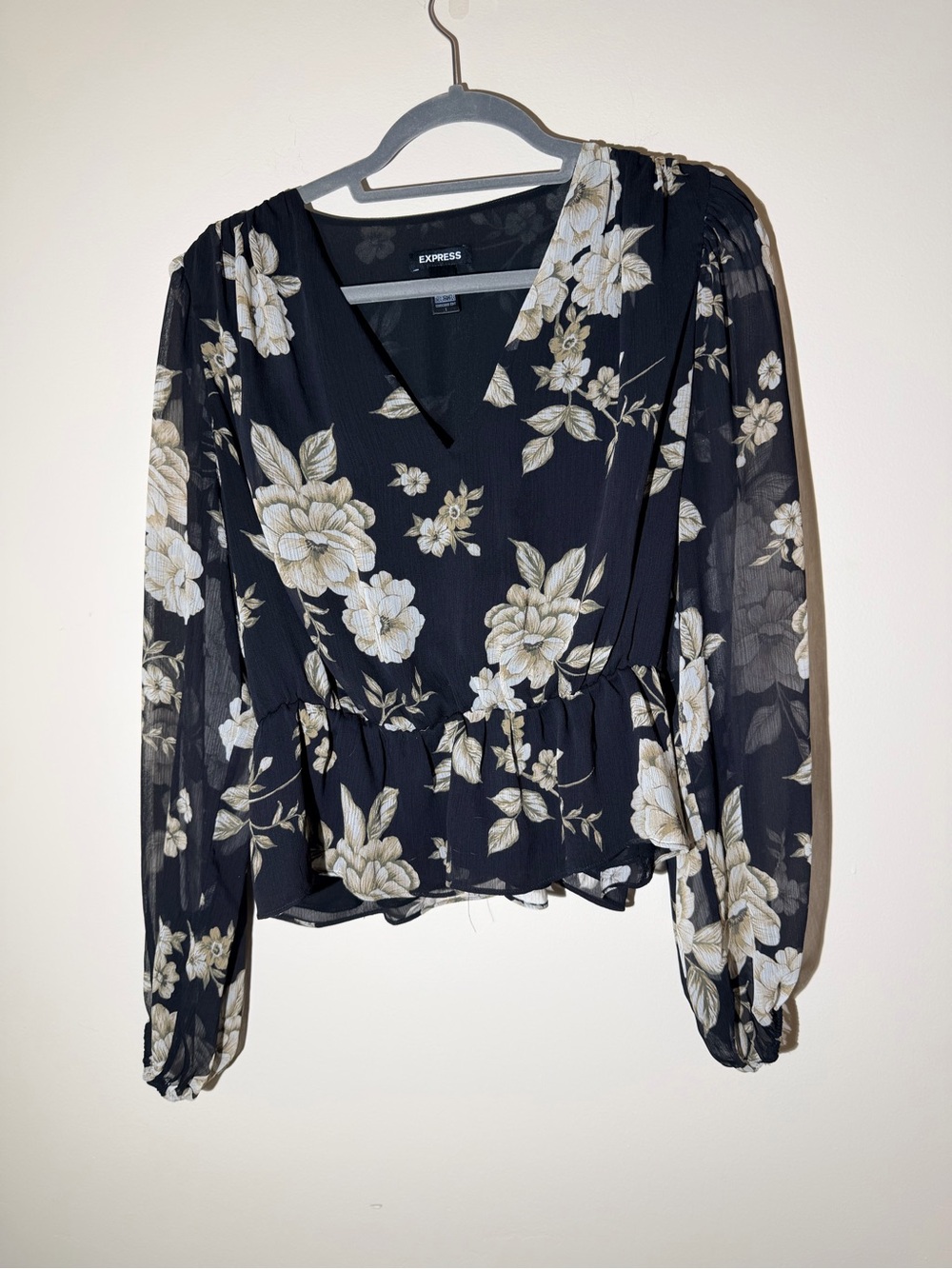 Express Black Floral V-Neck Peplum Blouse